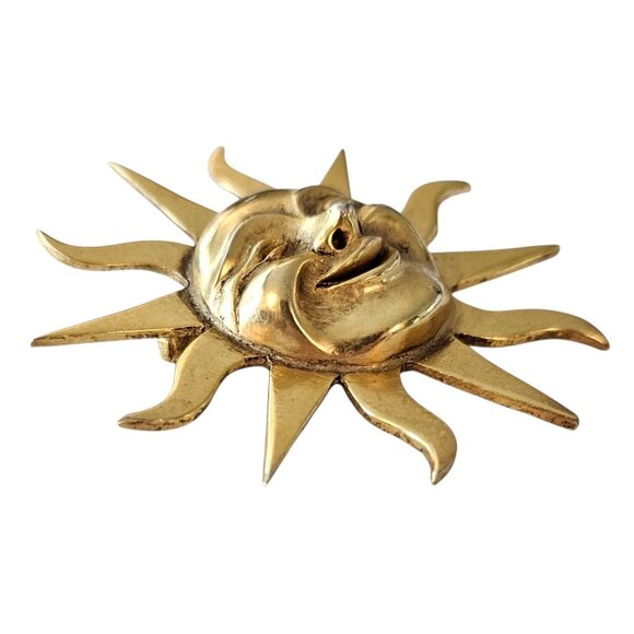 Alva Museum Gold Tone Sun Face Brooch Repousse, Domed Smile Face Pin, Signed - Picture 2 of 7